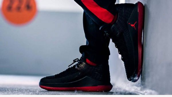 Nike Air Jordan 32 Low Tops Sko Herre Svarte Rød