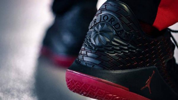 Nike Air Jordan 32 Low Tops Sko Herre Svarte Rød
