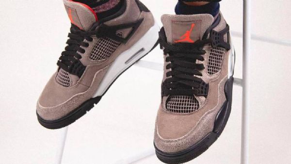 Nike Air Jordan 4 Taupe Haze Sko Dame Brune
