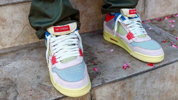 Nike Union X Air Jordan 4 Guava Ice Sko Dame Korall