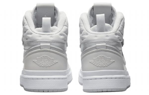 Nike Air Jordan 1 Acclimate Retro Basketball Shoes Dame Hvite Grå