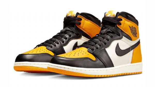 Nike Air Jordan 1 High Tops Og Tå Taxi Sko Herre Svarte Gul Hvite