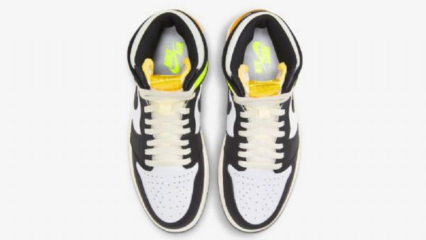Nike Air Jordan 1 High Tops Volt Sko Dame Hvite Svarte Gull