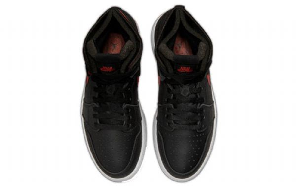 Nike Air Jordan 1 High Tops Zoom Komfort Retro Basketball Shoes Dame Svarte Rød