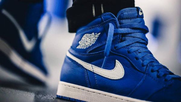 Nike Air Jordan 1 Hyper Royal Sko Herre Blå