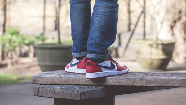 Nike Air Jordan 1 Low Tops Chicago Sko Herre Rød Hvite Svarte