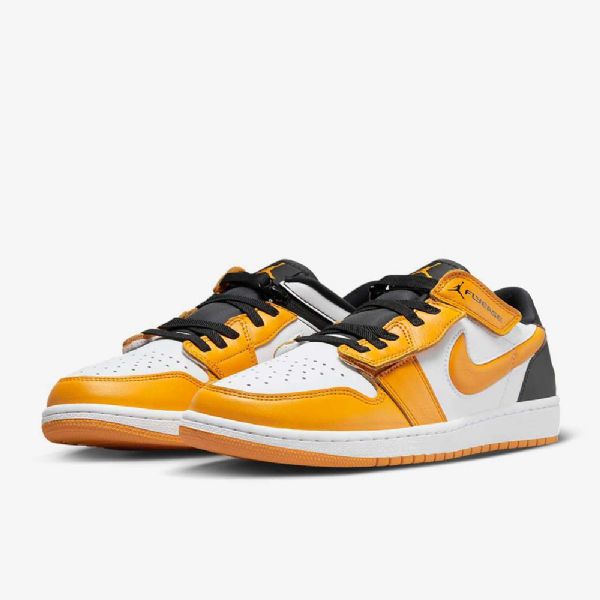 Nike Air Jordan 1 Low Tops Flyease Easy On / Off Shoes Herre Hvite Svarte