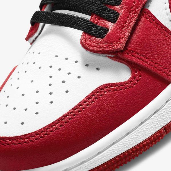 Nike Air Jordan 1 Low Tops Flyease Sko Barn Hvite Svarte Rød