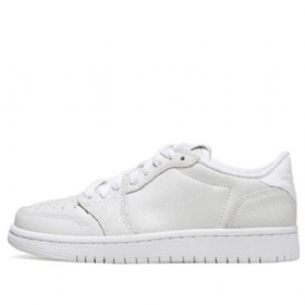 Nike Air Jordan 1 Low Tops Ns Retro Basketball Shoes Dame Hvite