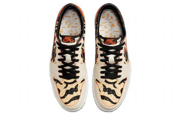 Nike Air Jordan 1 Low Tops Og Retro Basketball Shoes Herre Leopard Beige