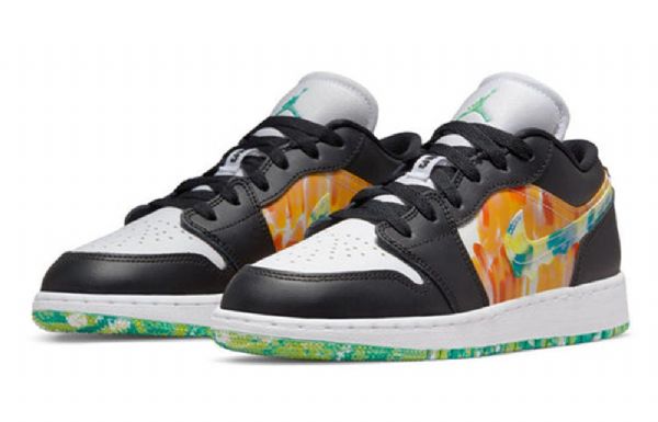 Nike Air Jordan 1 Low Tops Se Gs Basketsko Herre Svarte Hvite