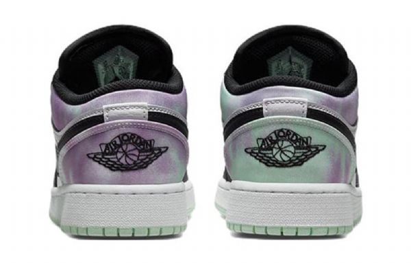 Nike Air Jordan 1 Low Tops Se Gs Basketsko Herre Svarte Hvite Blå