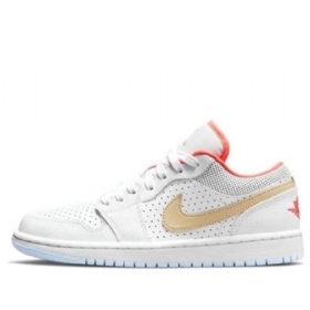 Nike Air Jordan 1 Low Tops Se Retro Basketball Shoes Dame Hvite