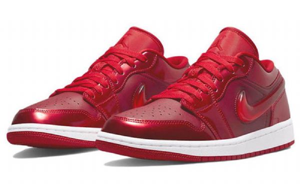 Nike Air Jordan 1 Low Tops Se Retro Basketball Shoes Dame Rød