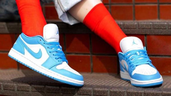 Nike Air Jordan 1 Low Tops Unc Sko Herre Blå