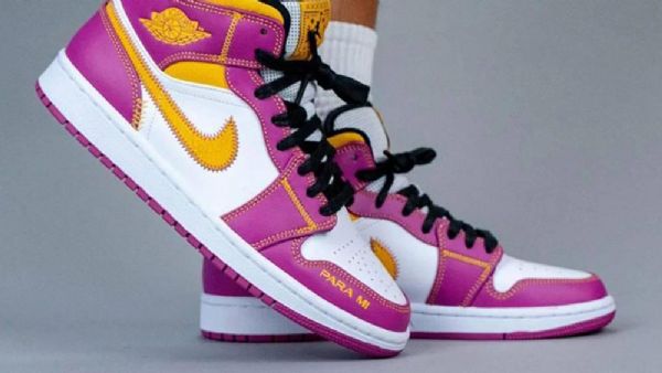Nike Air Jordan 1 Mid Tops Dia De Muertos (day Of The Dead) Sko Herre Lilla Hvite
