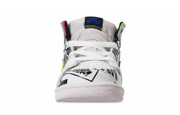 Nike Air Jordan 1 Mid Tops Graffiti Td Sko Barn Hvite