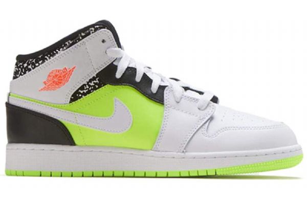 Nike Air Jordan 1 Mid Tops Gs Basketsko Herre Hvite