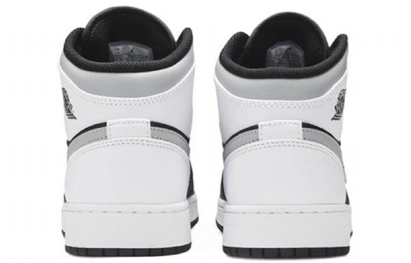 Nike Air Jordan 1 Mid Tops Gs Basketsko Herre Hvite