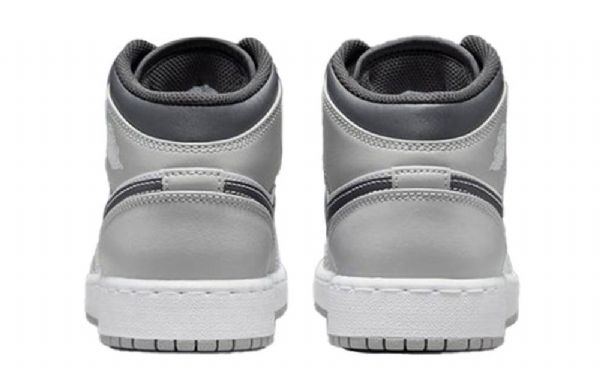 Nike Air Jordan 1 Mid Tops Gs Basketsko Herre Lyse Grå