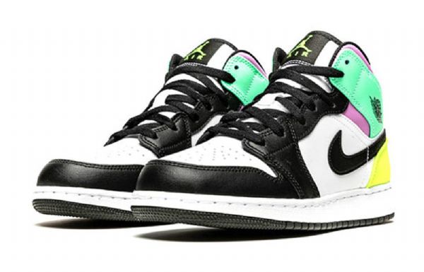 Nike Air Jordan 1 Mid Tops Gs Basketsko Herre Multicolor