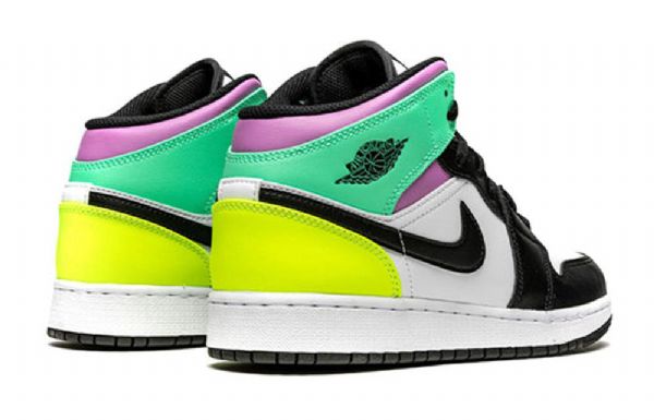 Nike Air Jordan 1 Mid Tops Gs Basketsko Herre Multicolor