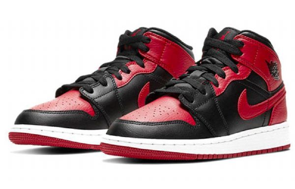 Nike Air Jordan 1 Mid Tops Gs Basketsko Herre Svarte Rød