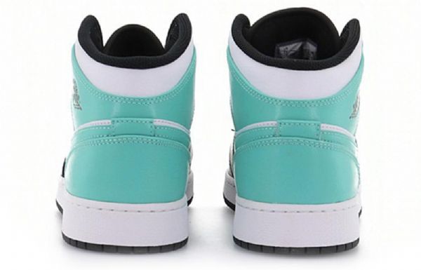 Nike Air Jordan 1 Mid Tops Gs Basketsko Herre Svarte Turkis