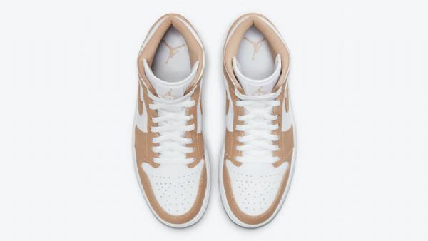 Nike Air Jordan 1 Mid Tops Hemp Sko Dame Brune Hvite