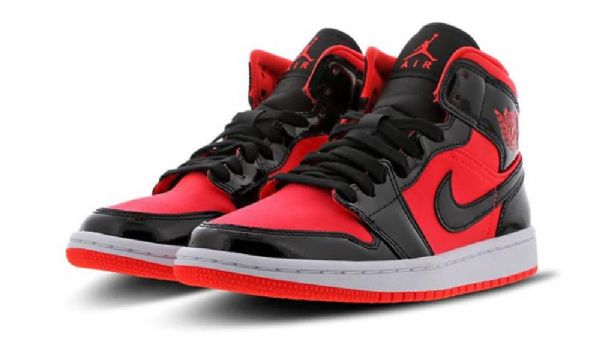 Nike Air Jordan 1 Mid Tops Hot Punch Sko Herre Svarte Rød