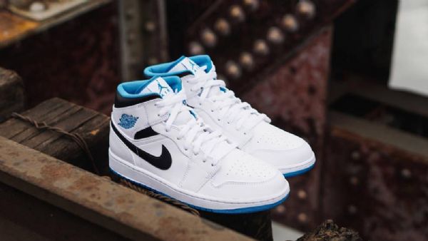 Nike Air Jordan 1 Mid Tops Laser Sko Herre Blå