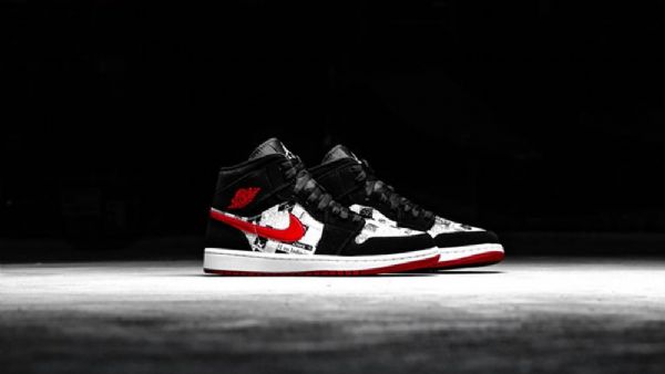 Nike Air Jordan 1 Mid Tops Newspaper Air Times Sko Herre Svarte