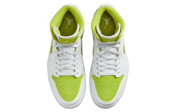 Nike Air Jordan 1 Mid Tops Retro Basketball Shoes Dame Hvite