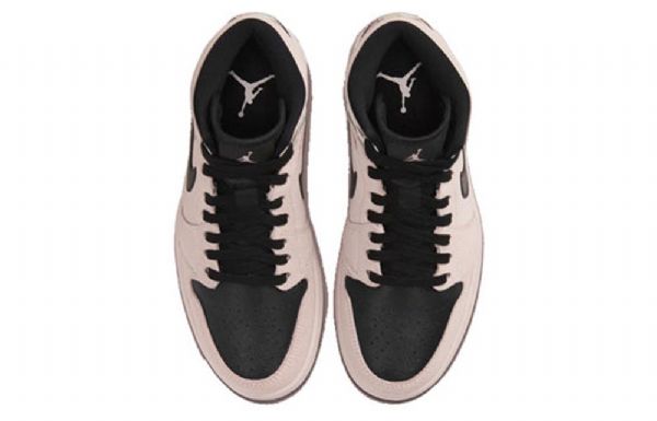 Nike Air Jordan 1 Mid Tops Retro Basketball Shoes Dame Korall