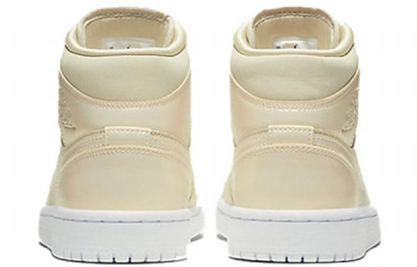 Nike Air Jordan 1 Mid Tops Retro Basketball Shoes Dame Sitron Gul
