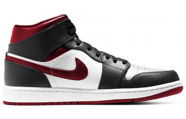 Nike Air Jordan 1 Mid Tops Retro Basketball Shoes Herre Svarte Rød