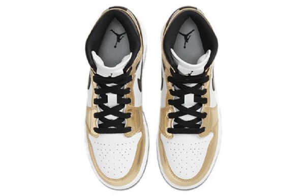 Nike Air Jordan 1 Mid Tops Se Gs Basketsko Herre Gull