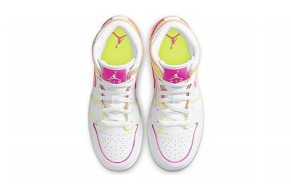 Nike Air Jordan 1 Mid Tops Se Gs Basketsko Herre Hvite