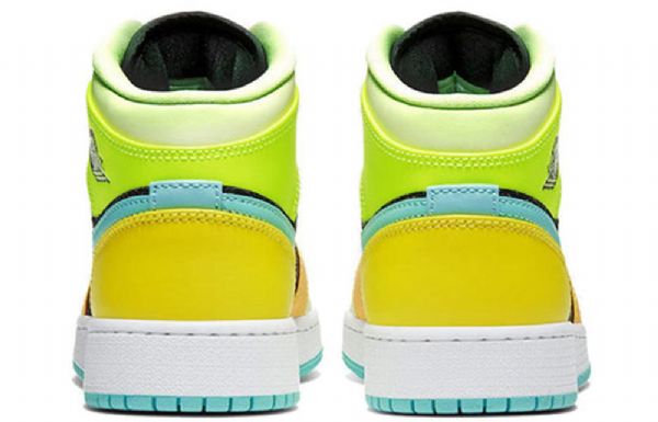 Nike Air Jordan 1 Mid Tops Se Gs Basketsko Herre Multicolor