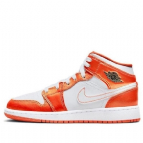 Nike Air Jordan 1 Mid Tops Se Gs Basketsko Herre Oransje