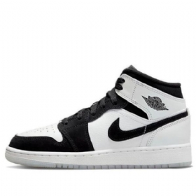 Nike Air Jordan 1 Mid Tops Se Gs Basketsko Herre Svarte Hvite