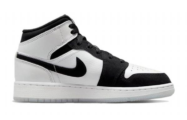 Nike Air Jordan 1 Mid Tops Se Gs Basketsko Herre Svarte Hvite