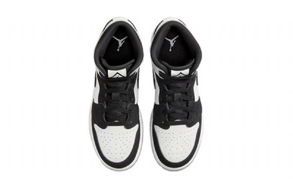 Nike Air Jordan 1 Mid Tops Se Gs Basketsko Herre Svarte Hvite