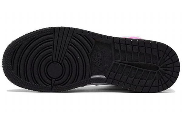 Nike Air Jordan 1 Mid Tops Se Gs Basketsko Herre Svarte Hvite Fuchsia