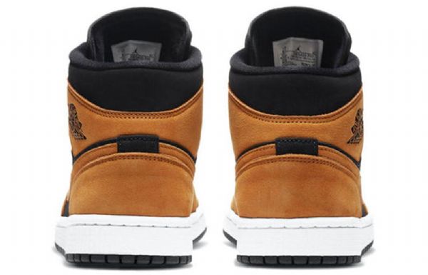 Nike Air Jordan 1 Mid Tops Se Retro Basketball Shoes Dame Brune Hvite