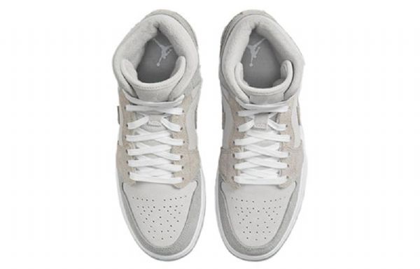 Nike Air Jordan 1 Mid Tops Se Retro Basketball Shoes Dame Grå