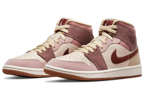 Nike Air Jordan 1 Mid Tops Se Retro Basketball Shoes Dame Korall