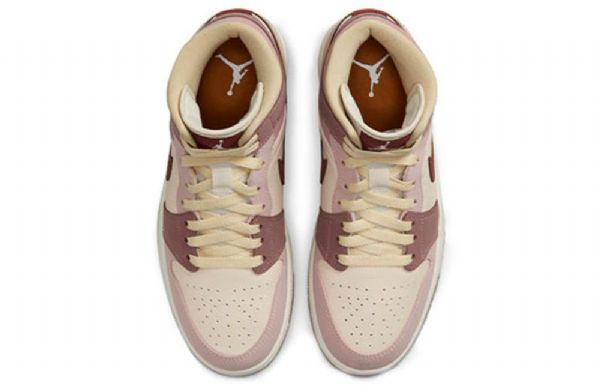 Nike Air Jordan 1 Mid Tops Se Retro Basketball Shoes Dame Korall