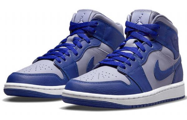 Nike Air Jordan 1 Mid Tops Se Retro Basketball Shoes Dame Lilla Dyp Kongeblå