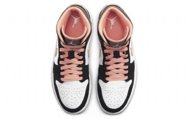 Nike Air Jordan 1 Mid Tops Se Retro Basketball Shoes Dame Svarte Korall